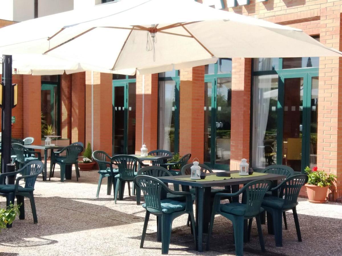 Meditur Hotel Pisa Migliarino Pisano Luaran gambar