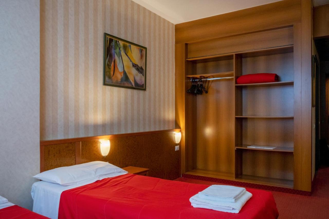Meditur Hotel Pisa Migliarino Pisano Luaran gambar