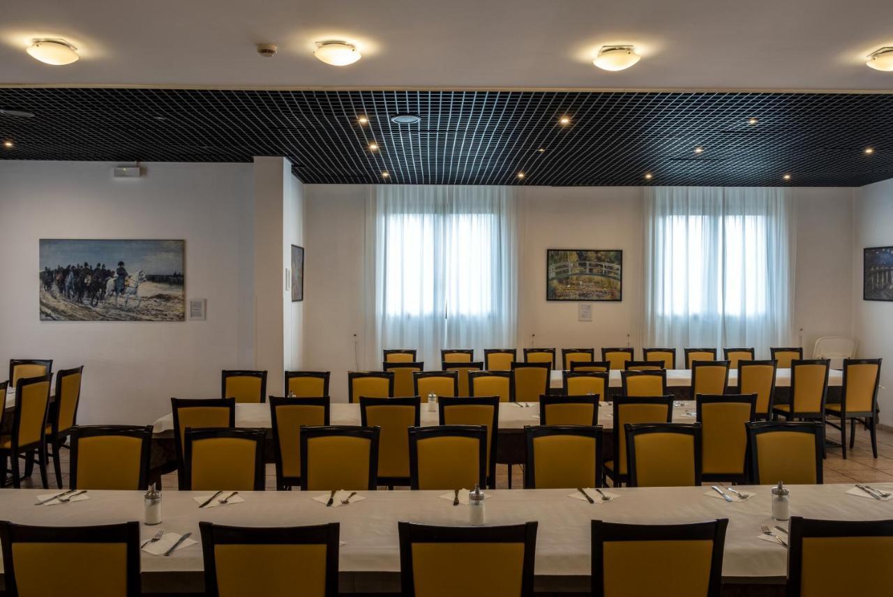 Meditur Hotel Pisa Migliarino Pisano Luaran gambar